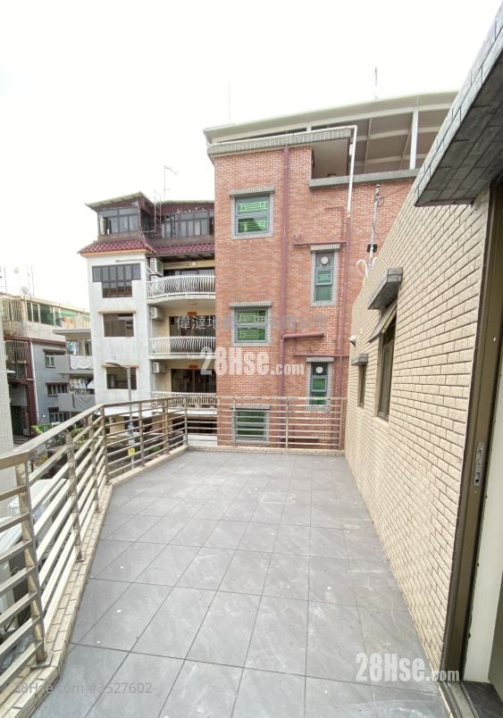 Village Rental 1 Bedroom , 1 Bathroom 400 ft²