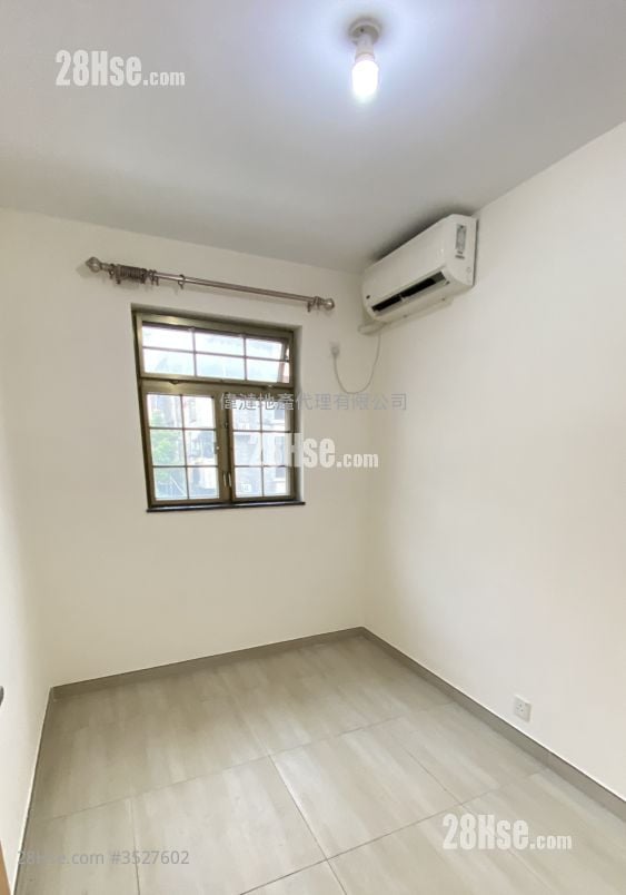 Village Rental 1 Bedroom , 1 Bathroom 400 ft²