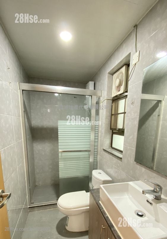 Village Rental 1 Bedroom , 1 Bathroom 400 ft²