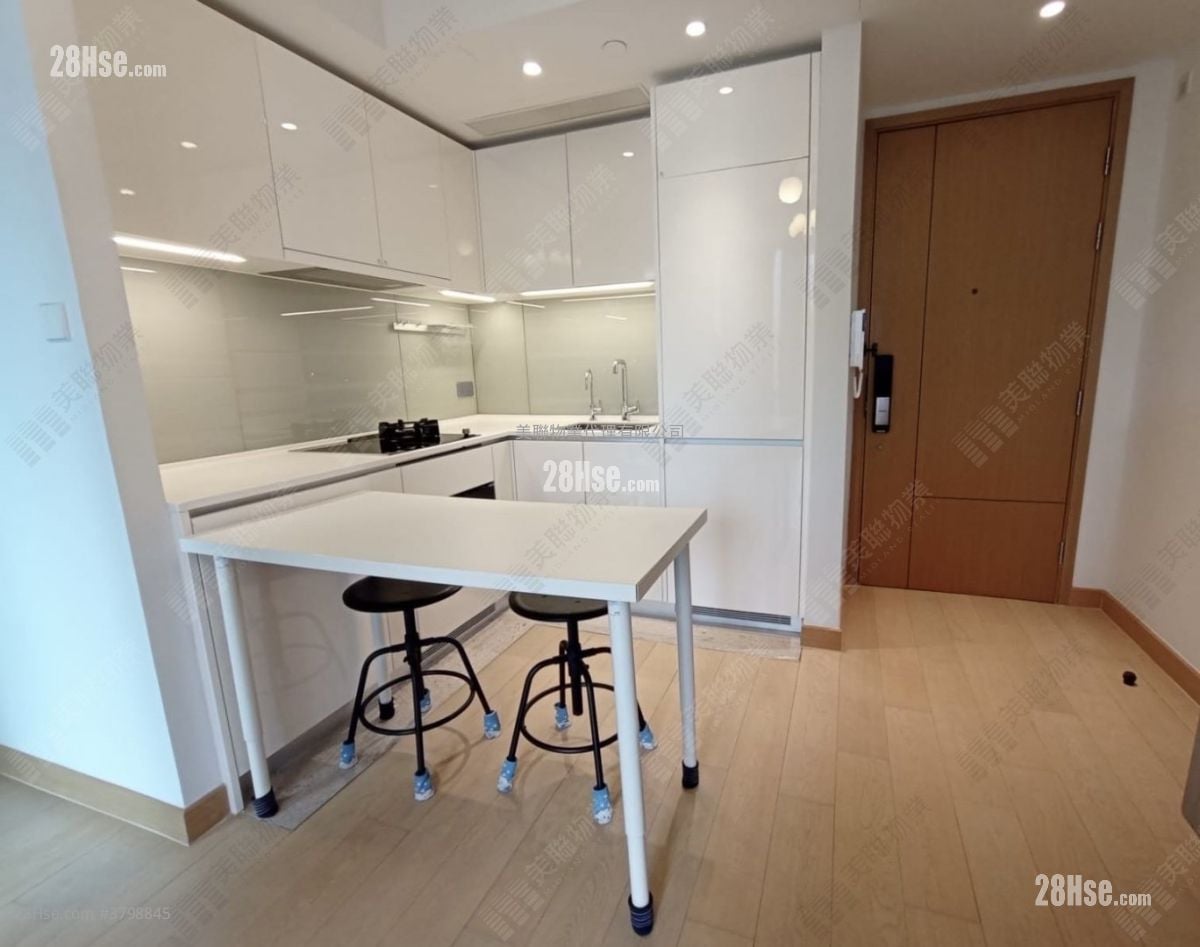 Malibu Sell 2 Bedrooms , 1 Bathroom 459 ft²