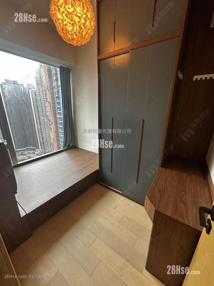 Malibu Sell 2 Bedrooms , 1 Bathroom 459 ft²