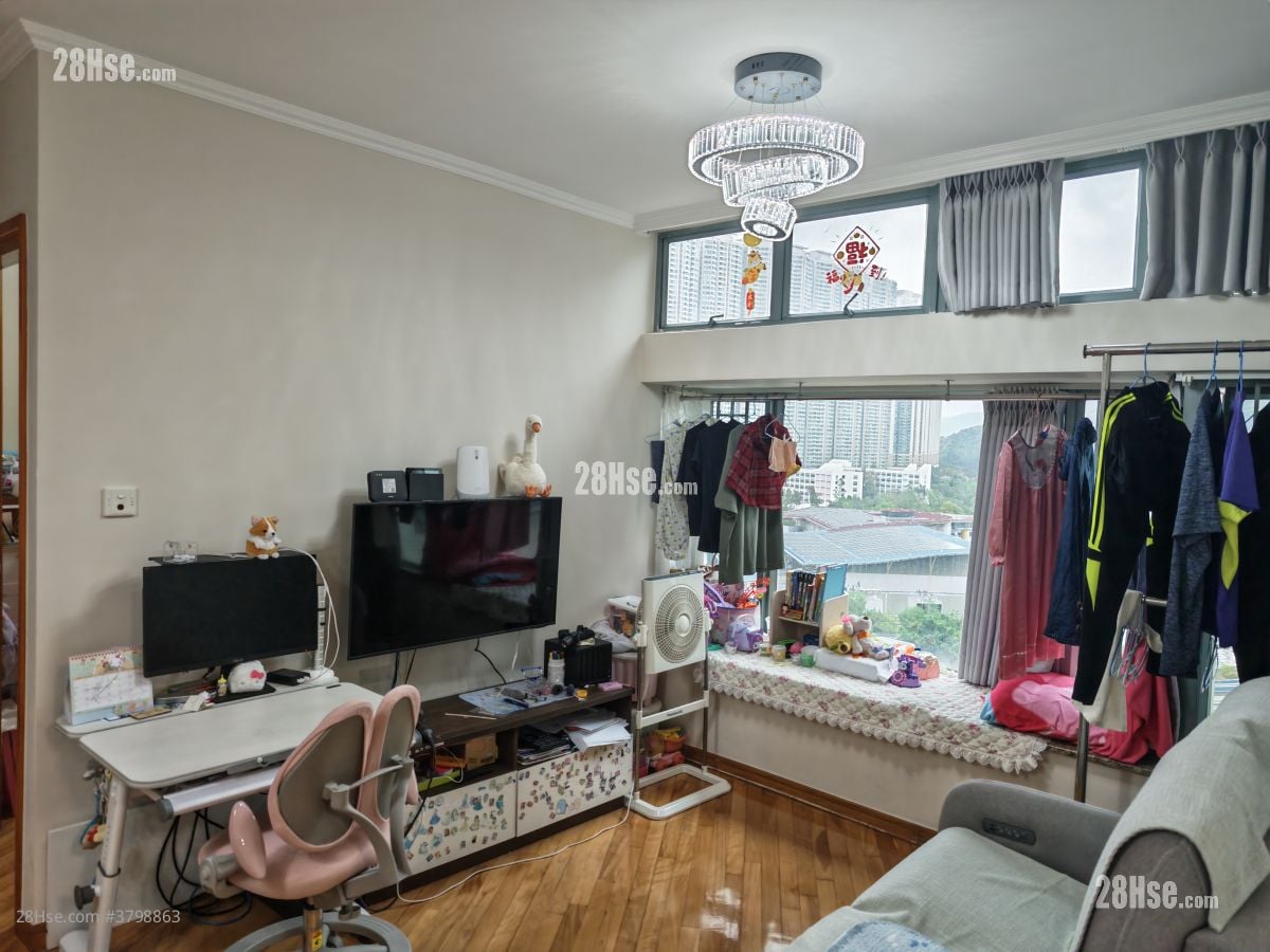 东堤湾畔 售盘 2 房 , 1 浴室 536 平方尺