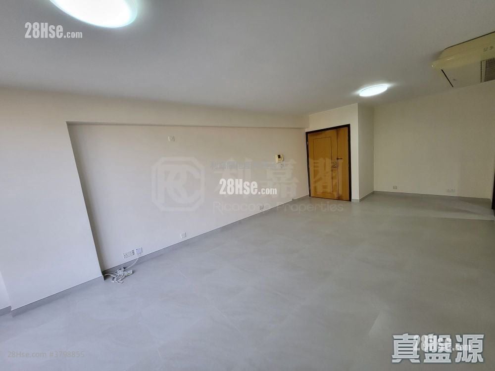 大埔宝马山 售盘 3 房 , 3 浴室 1,033 平方尺