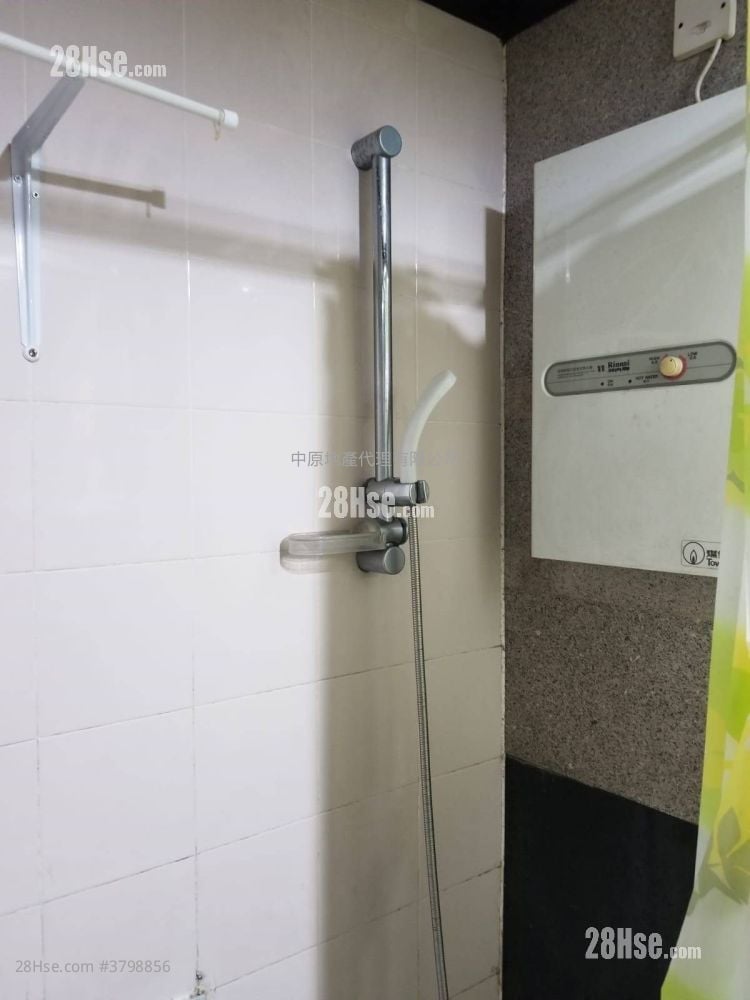 bathroom: The Metro City Sell 2 Bedrooms 364 ft²