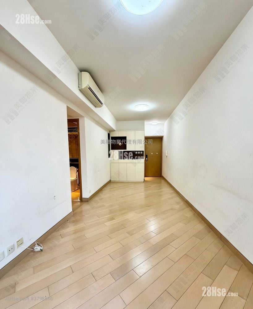 The Wings Rental 2 Bedrooms , 2 Bathrooms 886 ft²