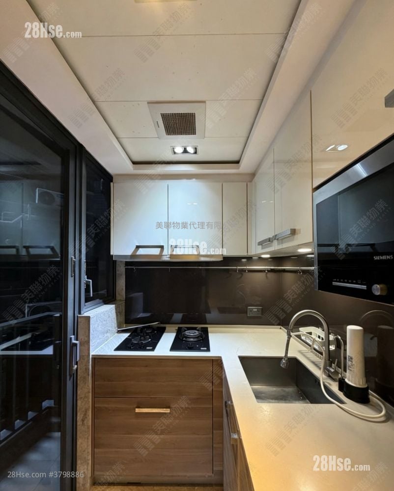 The Wings Rental 2 Bedrooms , 2 Bathrooms 886 ft²