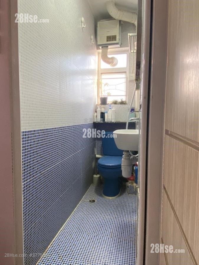 东头(二)邨 售盘 1 房 , 1 浴室 267 平方尺