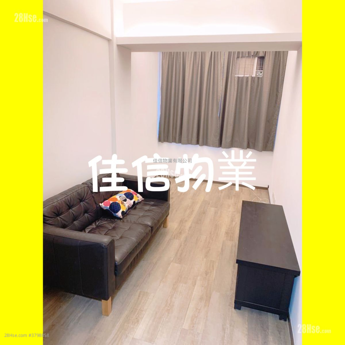 Apartment Sell 2 Bedrooms , 1 Bathroom 298 ft²