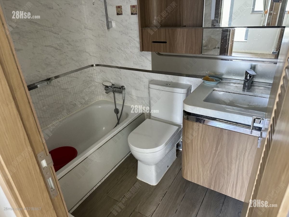 柏傲湾 售盘 2 房 , 1 浴室 499 平方尺