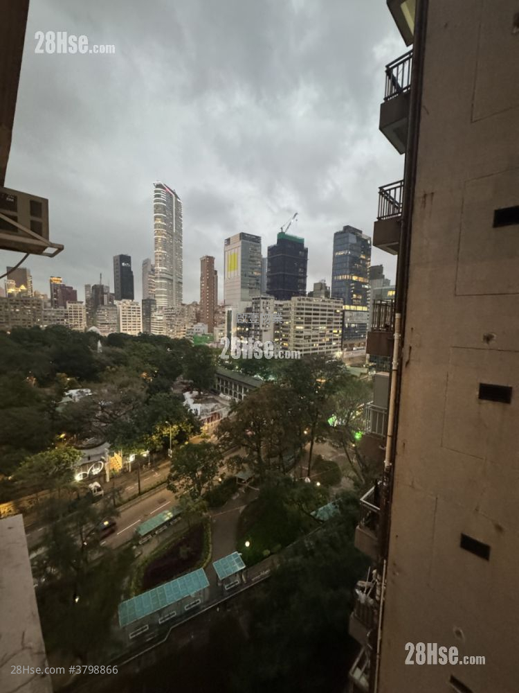 Manley House Sell 1 Bedroom , 1 Bathroom 353 ft²