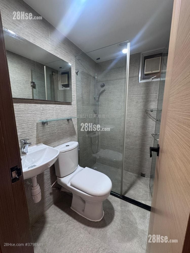 Flora Garden Sell 3 Bedrooms , 2 Bathrooms 681 ft²