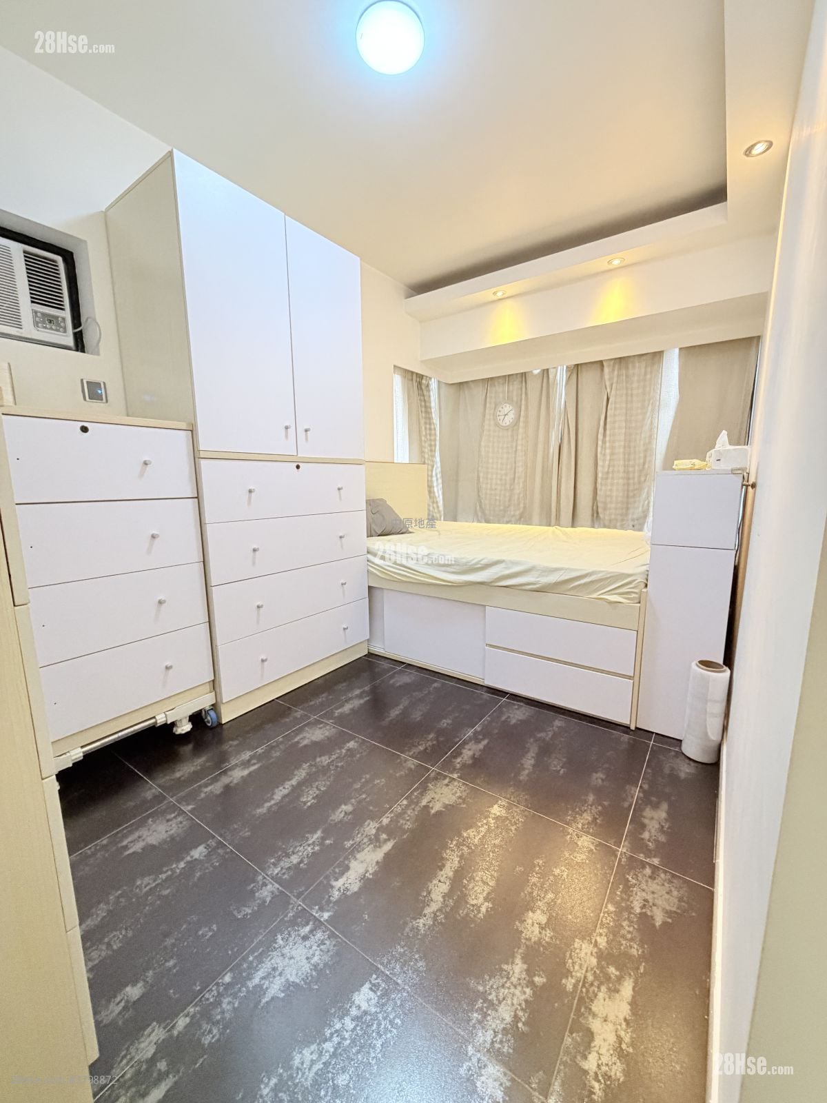 The Sherwood Sell 3 Bedrooms 568 ft²