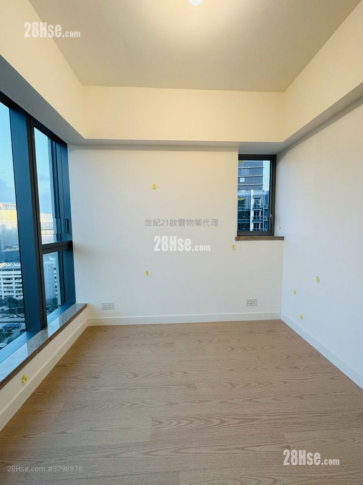 Monaco Rental 3 Bedrooms , 1 Bathroom 674 ft²