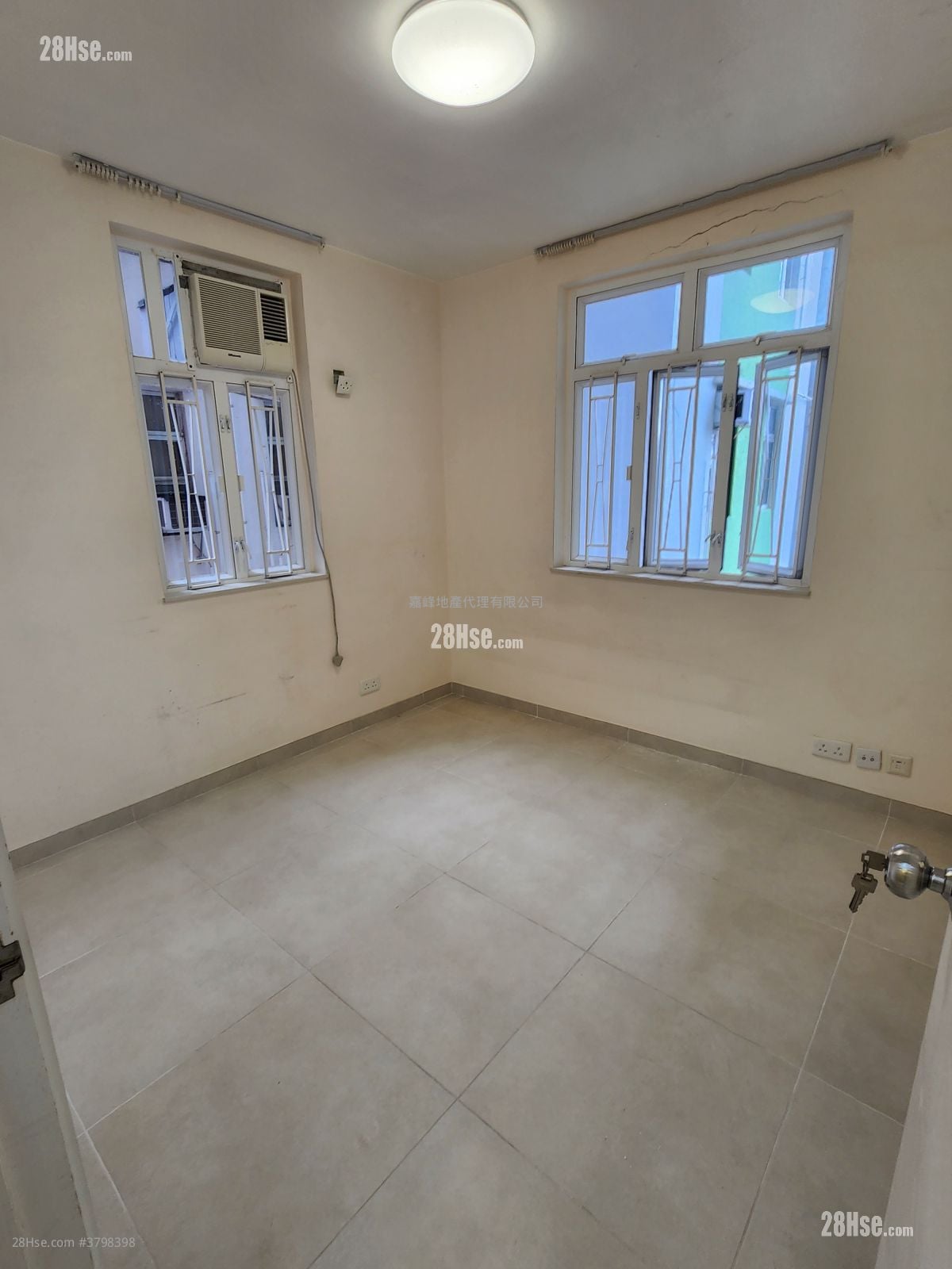 Viking Garden Rental 2 Bedrooms , 1 Bathroom 452 ft²