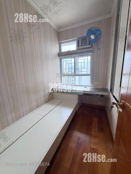 黄埔花园 售盘 3 房 714 平方尺