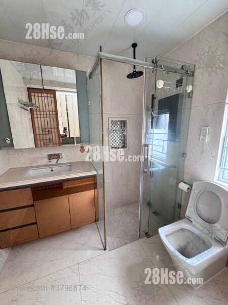 黄埔花园 售盘 3 房 714 平方尺