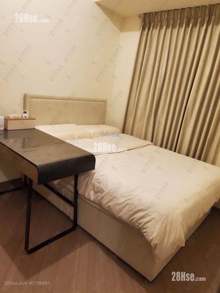 Yoho West Sell 2 Bedrooms 409 ft²