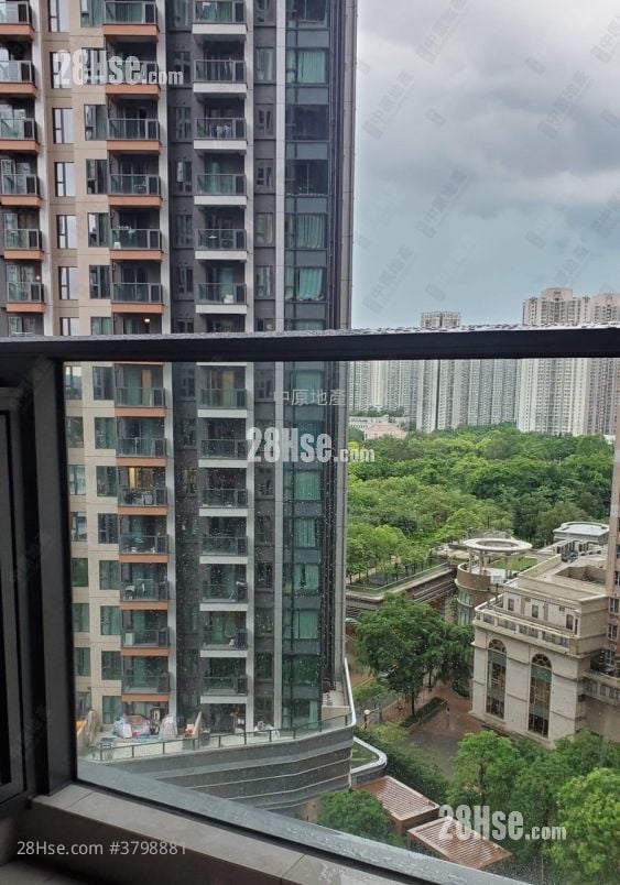 Yoho West Sell 2 Bedrooms 409 ft²