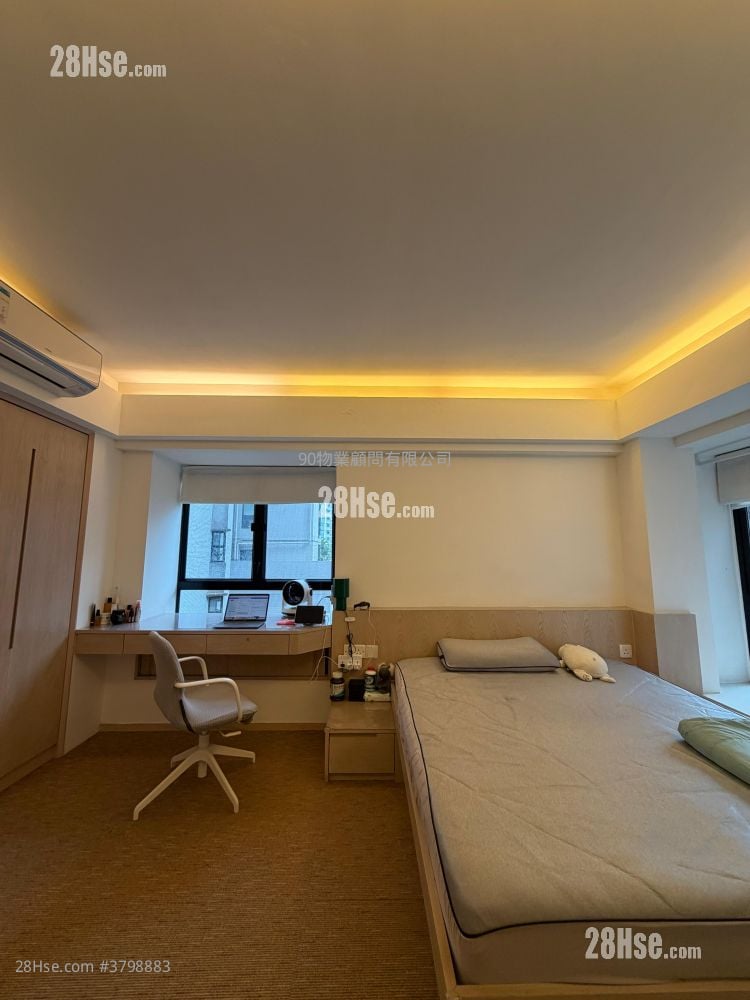 豪景台 售盘 393 平方尺