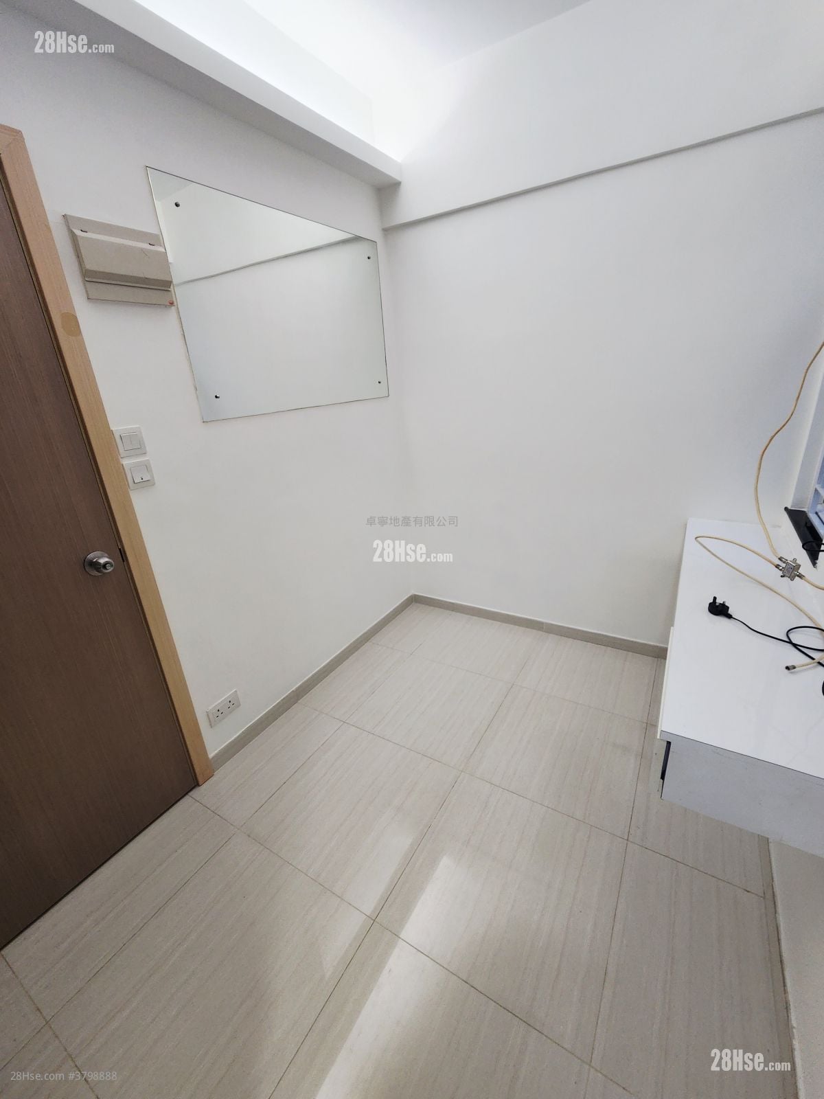 单幢楼房 租盘 160 平方尺