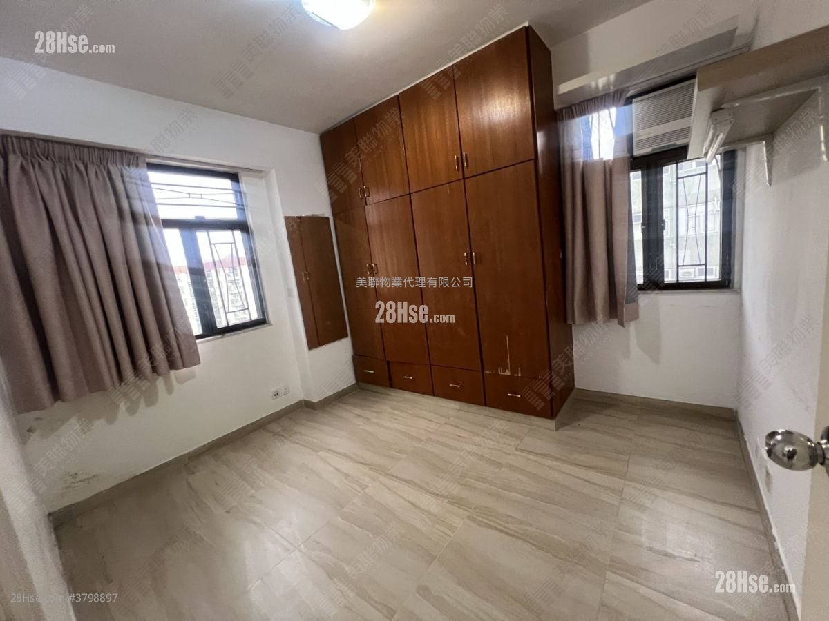 美孚新邨 售盘 2 房 , 1 浴室 639 平方尺