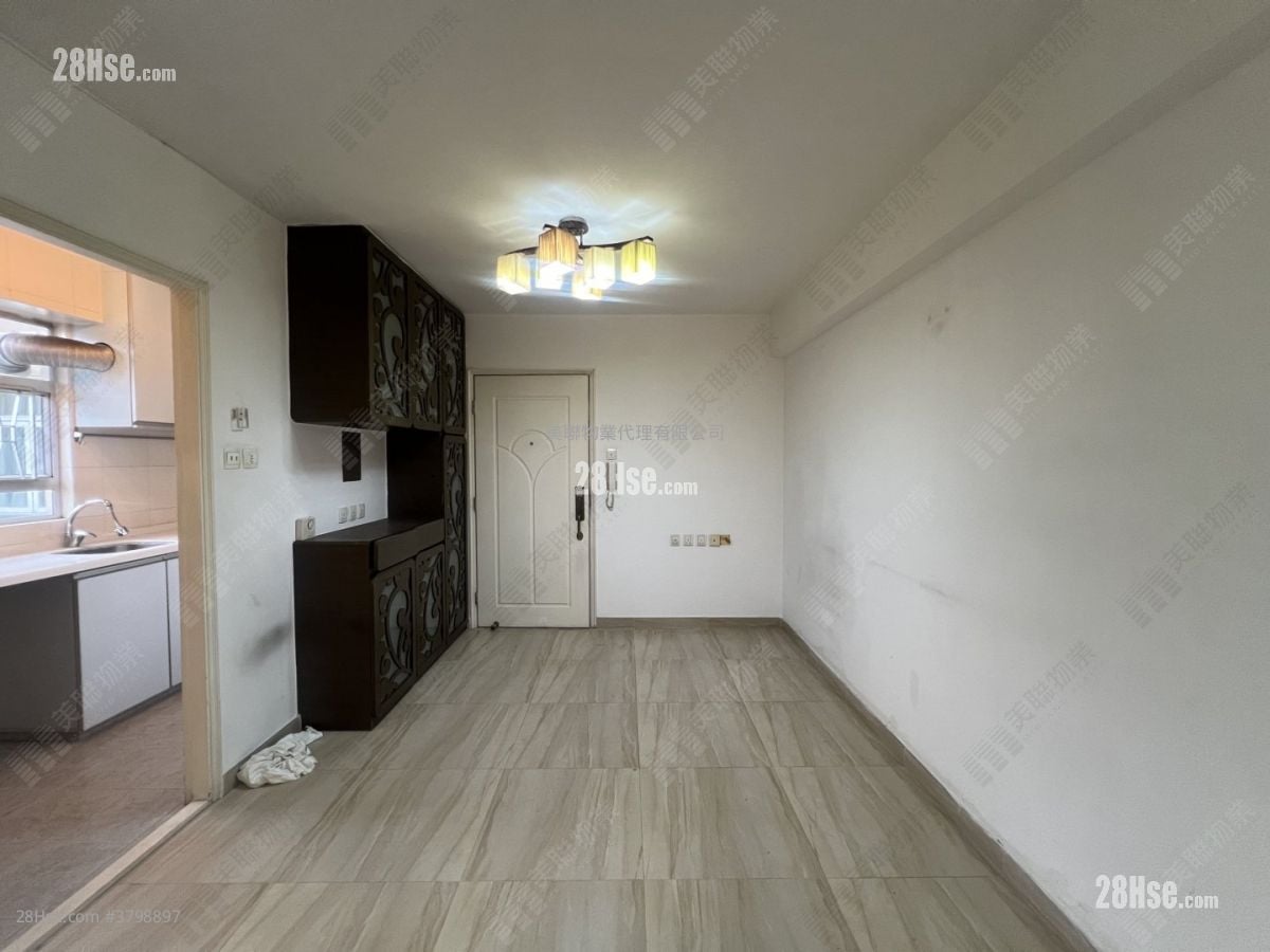 美孚新邨 售盘 2 房 , 1 浴室 639 平方尺