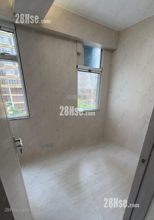 伟景花园 售盘 3 房 519 平方尺