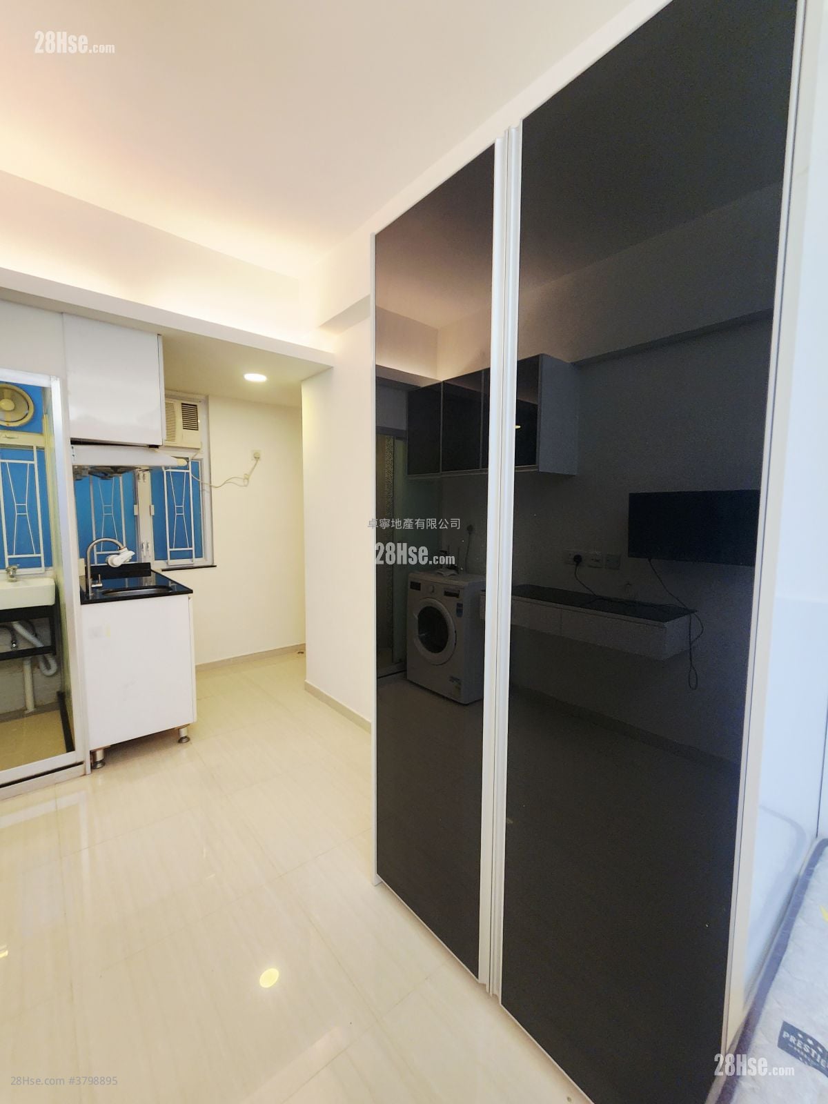 单幢楼房 租盘 180 平方尺