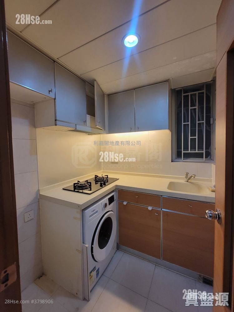 港湾豪庭 租盘 2 房 , 1 浴室 322 平方尺