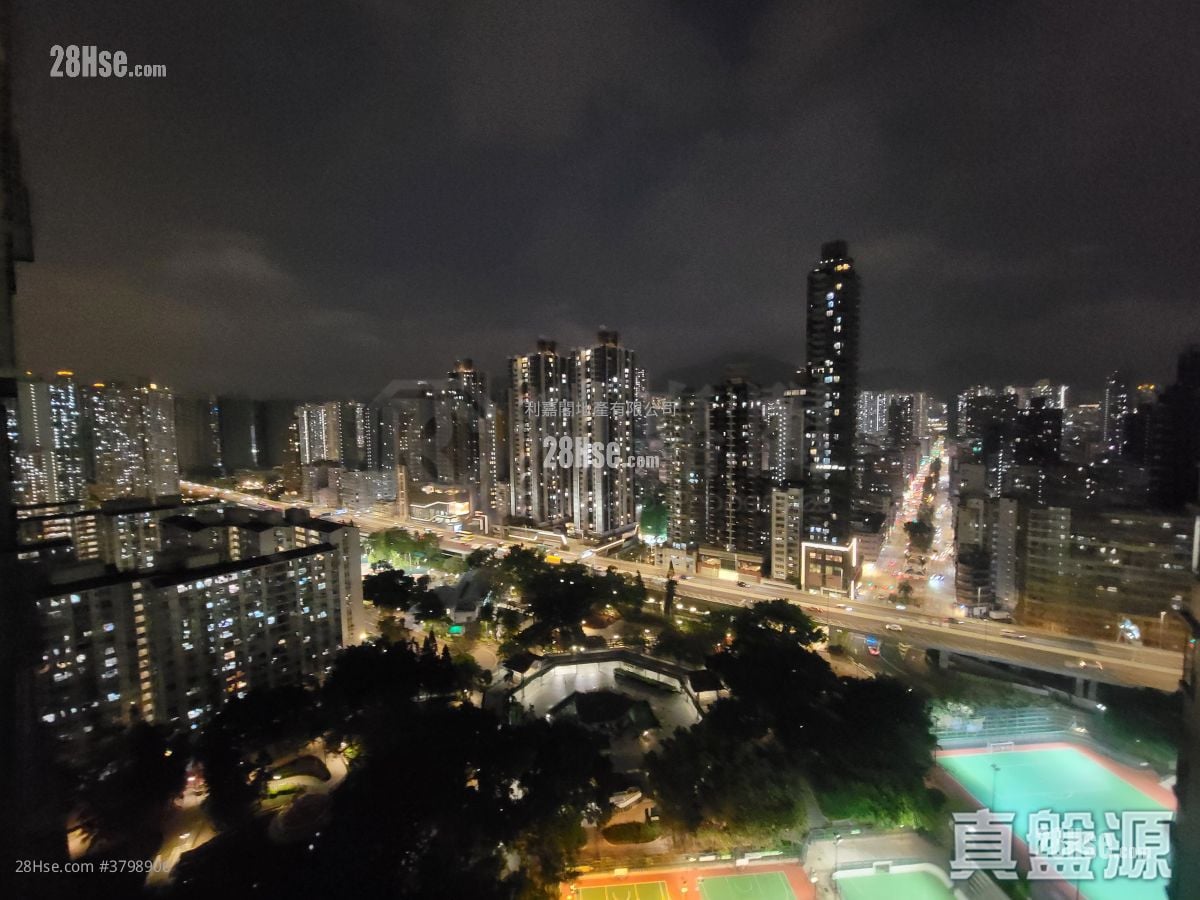 港湾豪庭 租盘 2 房 , 1 浴室 322 平方尺