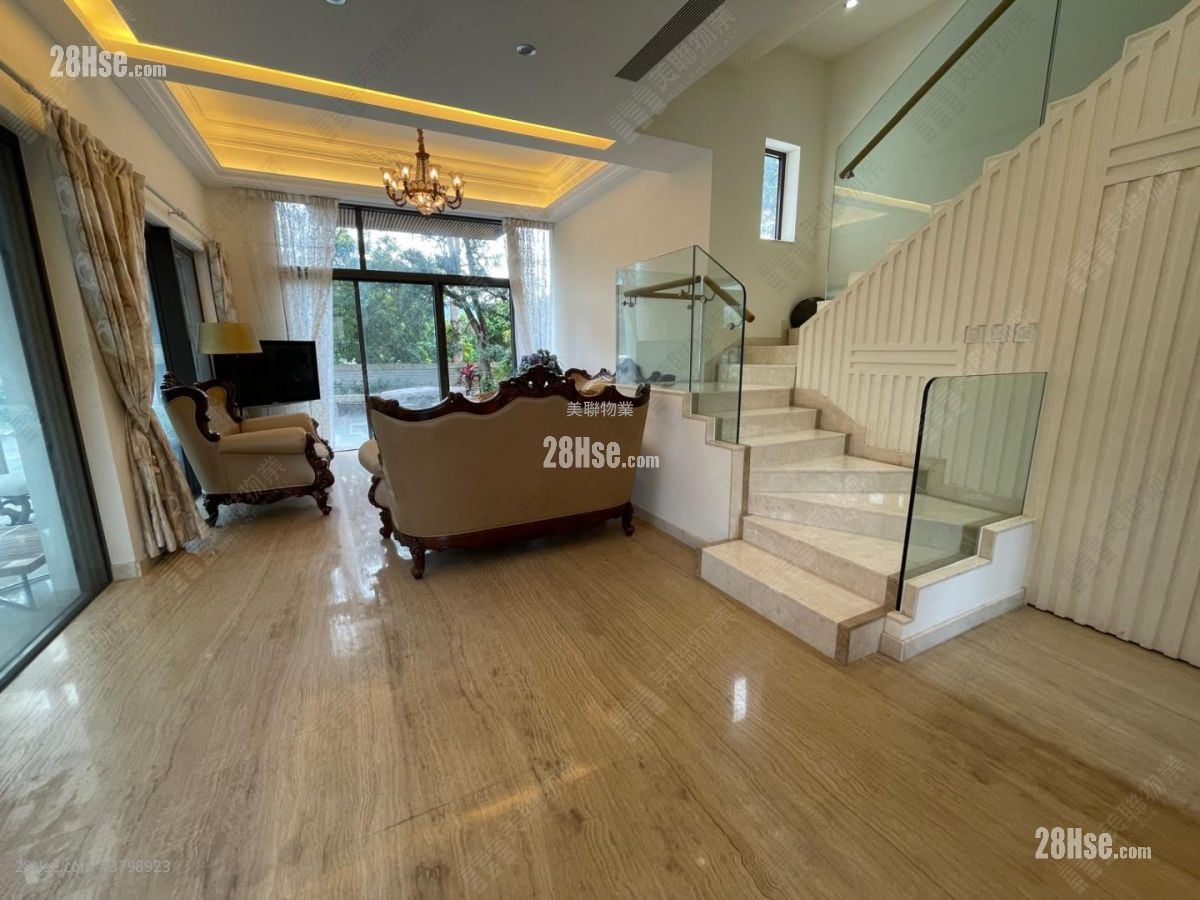 The Vineyard Rental 4 Bathrooms 1,244 ft²