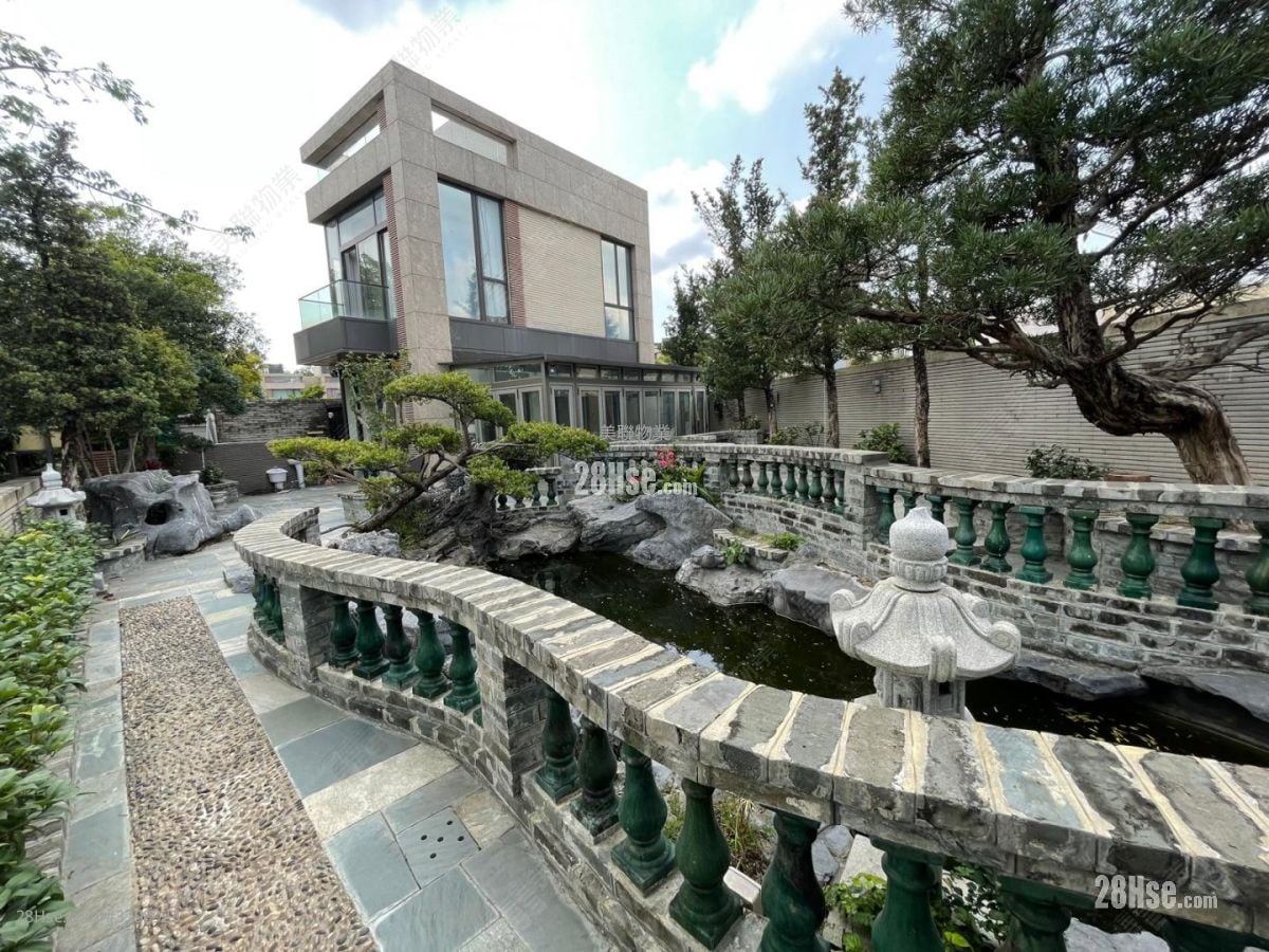 The Vineyard Rental 4 Bathrooms 1,244 ft²