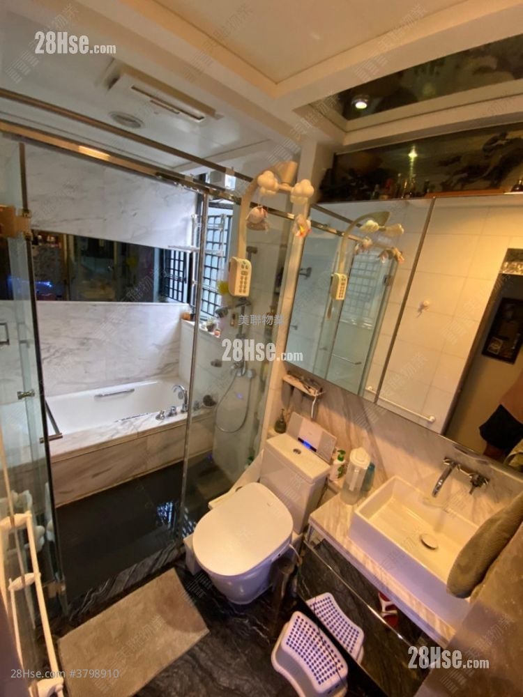 Yoho Midtown 售盘 4 房 1,056 平方尺