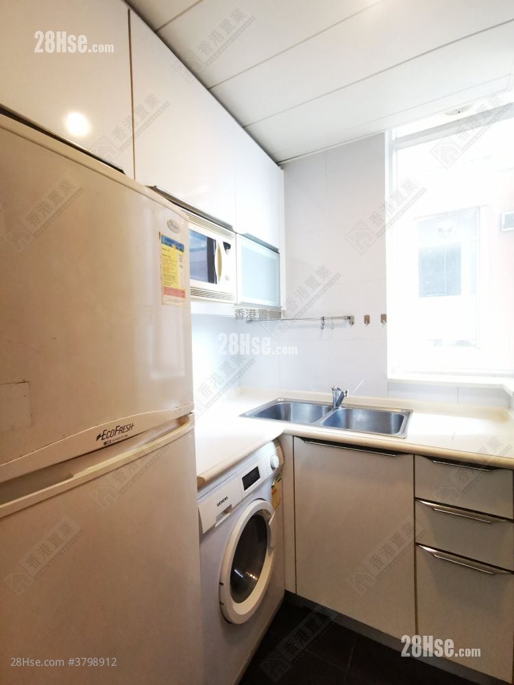 Liberte Rental 2 Bedrooms , 1 Bathroom 491 ft²