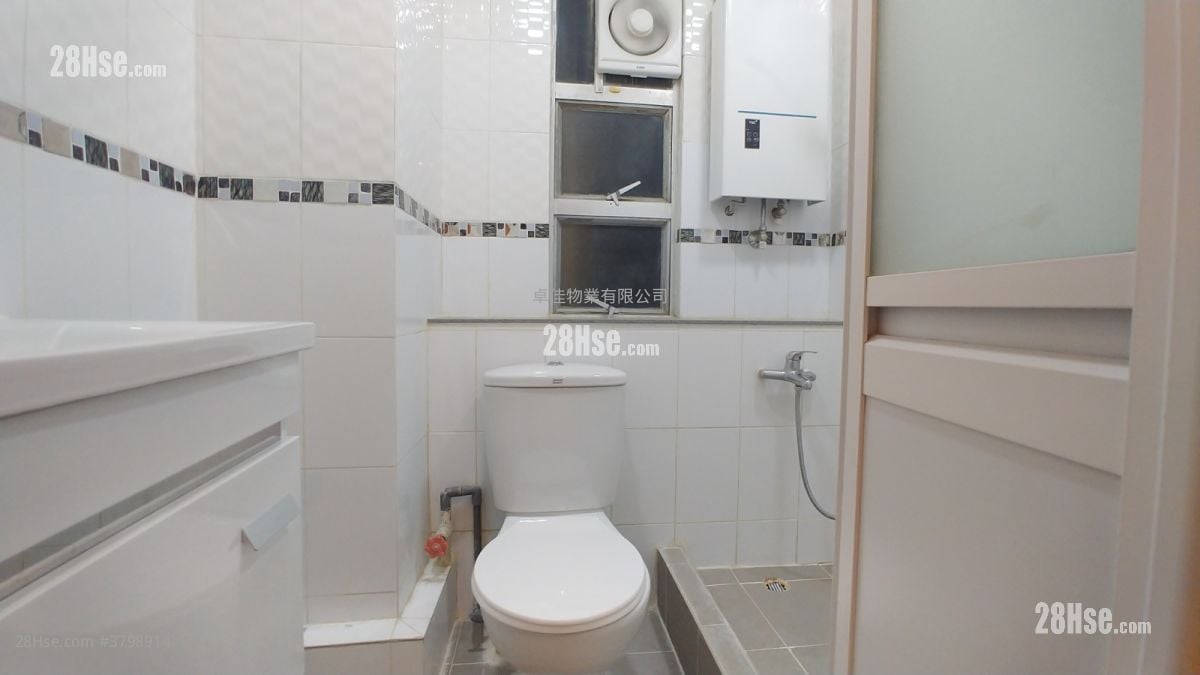 单幢楼房 售盘 开放式间隔 , 1 浴室 297 平方尺