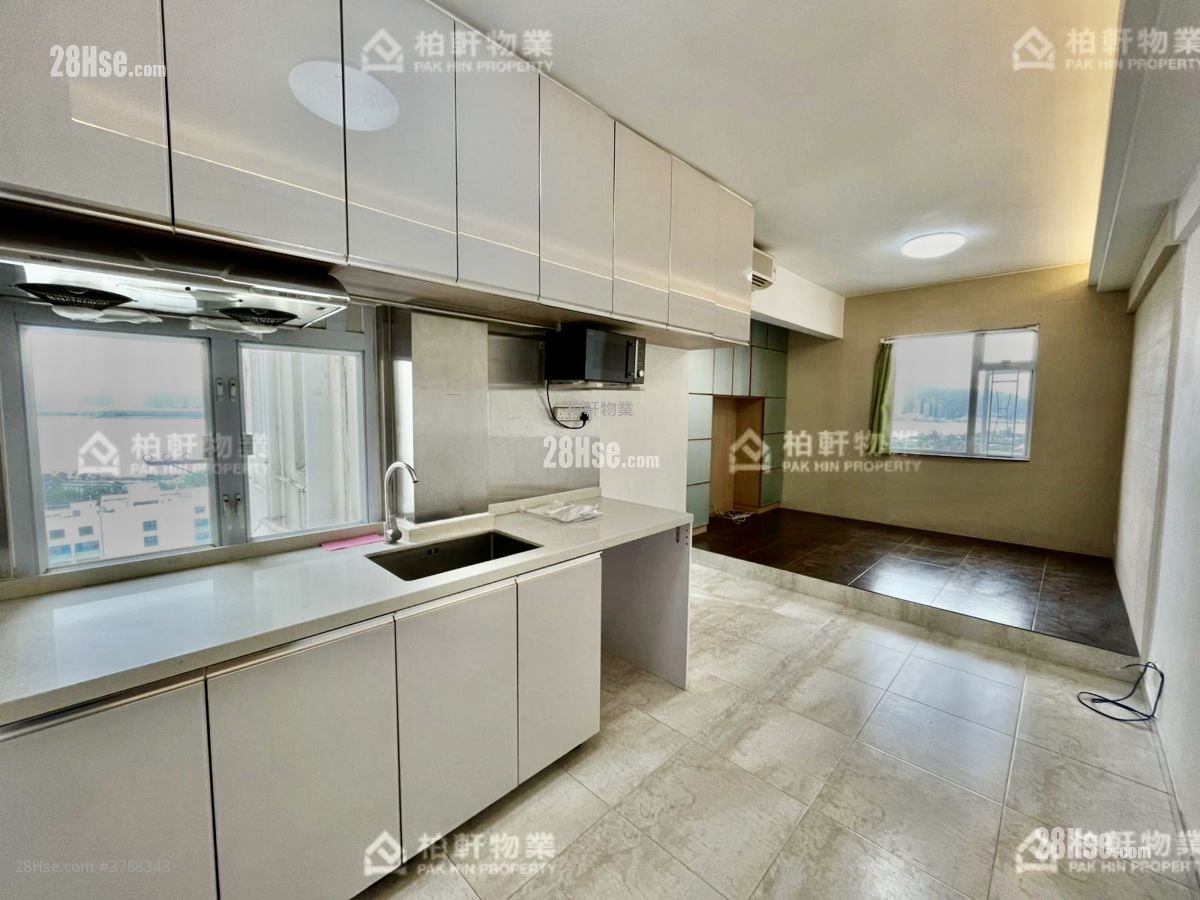 龙景大厦 租盘 2 房 , 1 浴室 408 平方尺