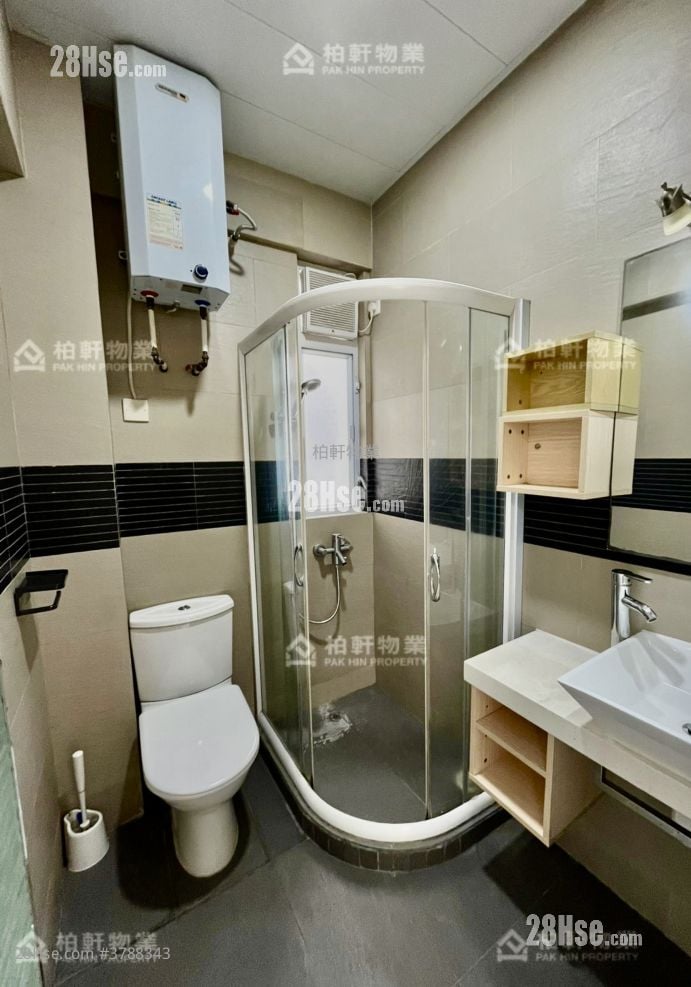 龙景大厦 租盘 2 房 , 1 浴室 408 平方尺