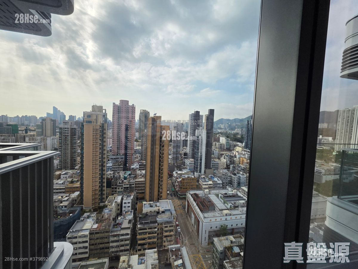 Eight Southpark Rental 1 Bedroom , 1 Bathroom 263 ft²