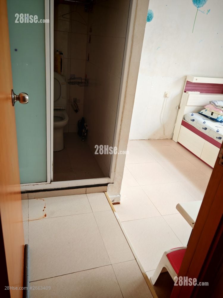 Chun Yee Building Rental 5+ Bedrooms , 5+ Bathrooms 100 ft²