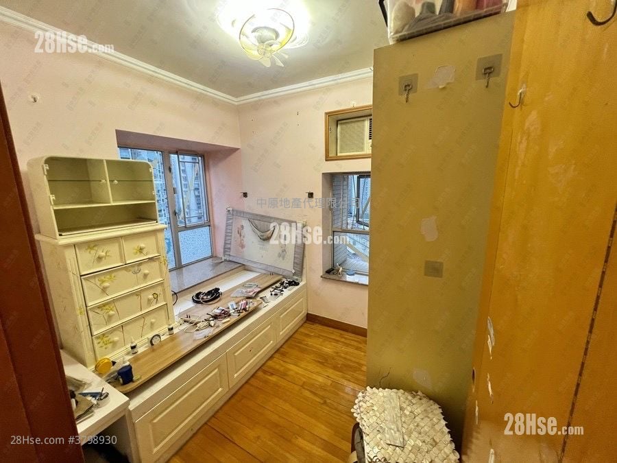 Kingswood Villas Rental 3 Bedrooms , 1 Bathroom 544 ft²