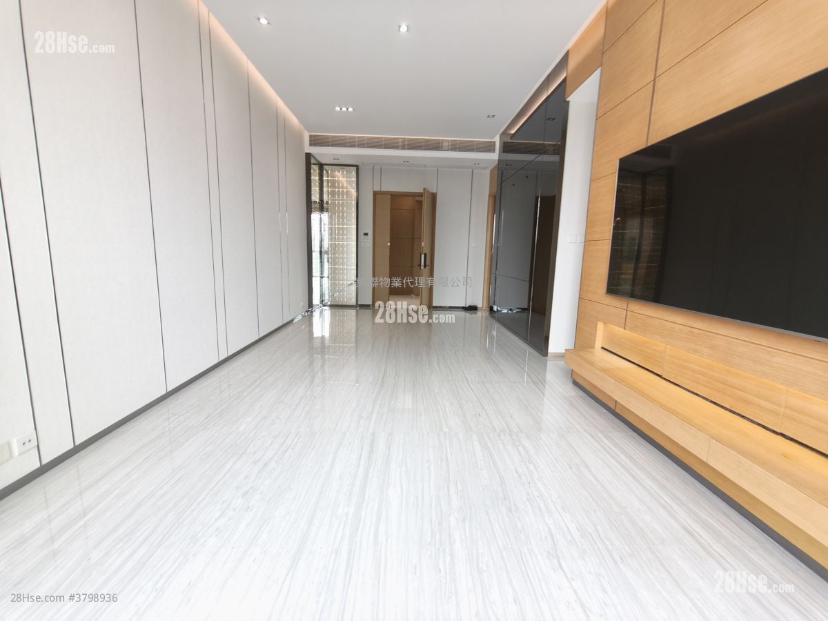 8 Lasalle Rental 3 Bedrooms , 3 Bathrooms 1,020 ft²