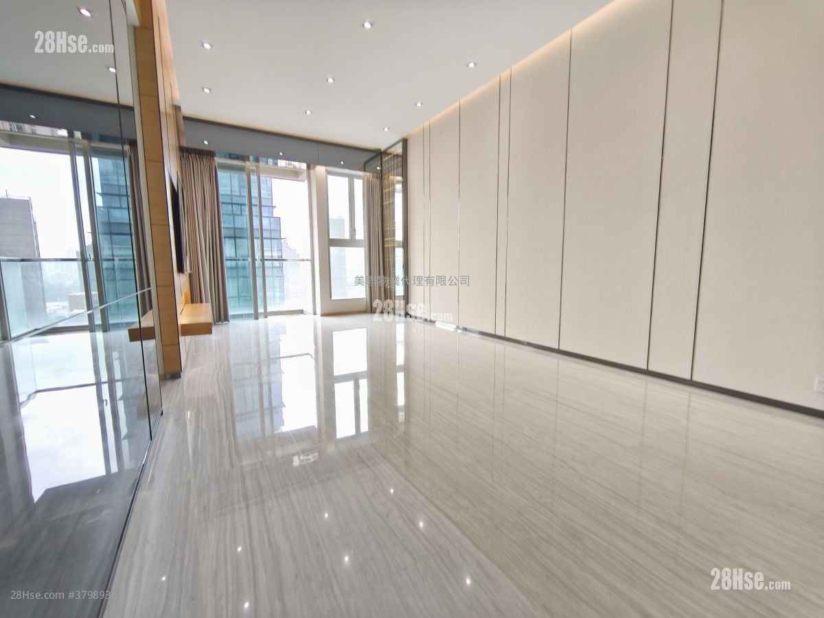 8 Lasalle Rental 3 Bedrooms , 3 Bathrooms 1,020 ft²