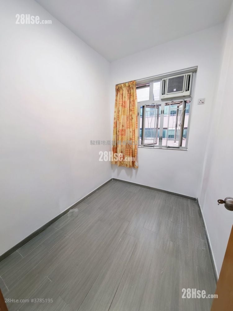 美化楼 租盘 2 房 , 1 浴室 300 平方尺