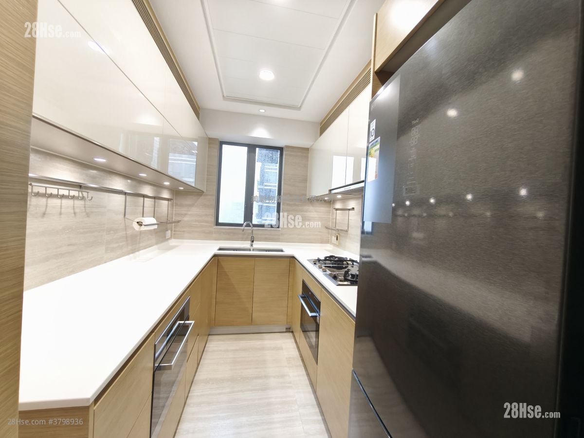 8 Lasalle Rental 3 Bedrooms , 3 Bathrooms 1,020 ft²