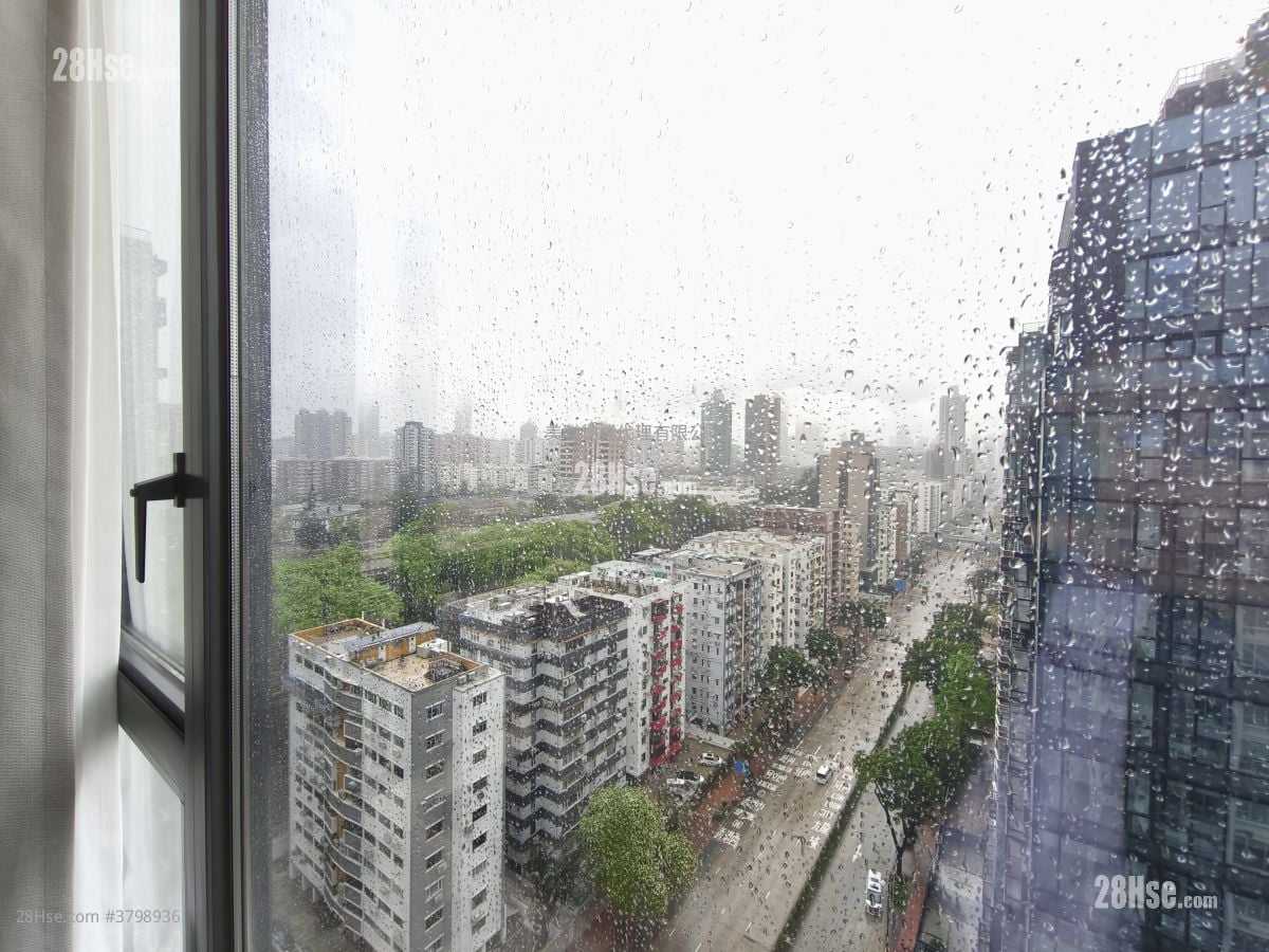 8 Lasalle Rental 3 Bedrooms , 3 Bathrooms 1,020 ft²