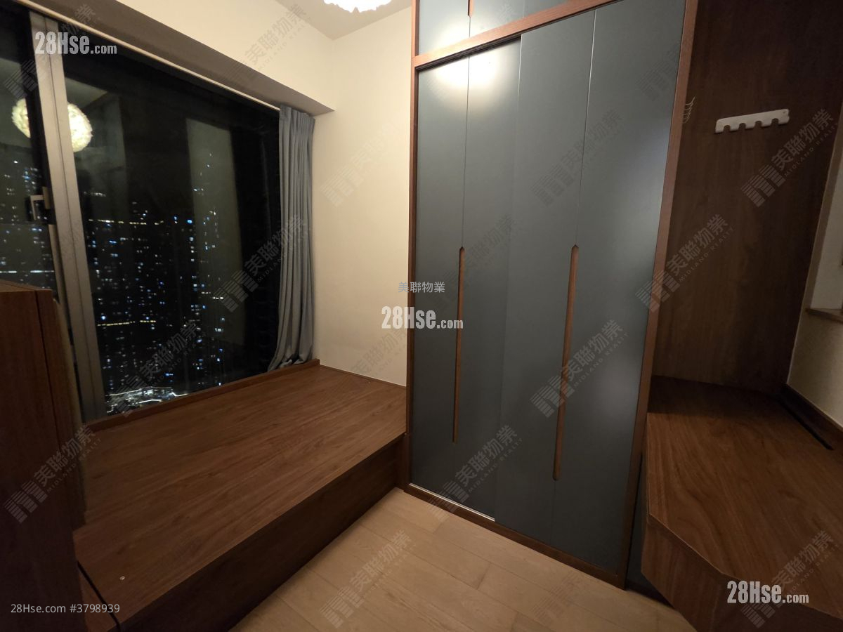 Malibu Sell 2 Bedrooms , 1 Bathroom 459 ft²