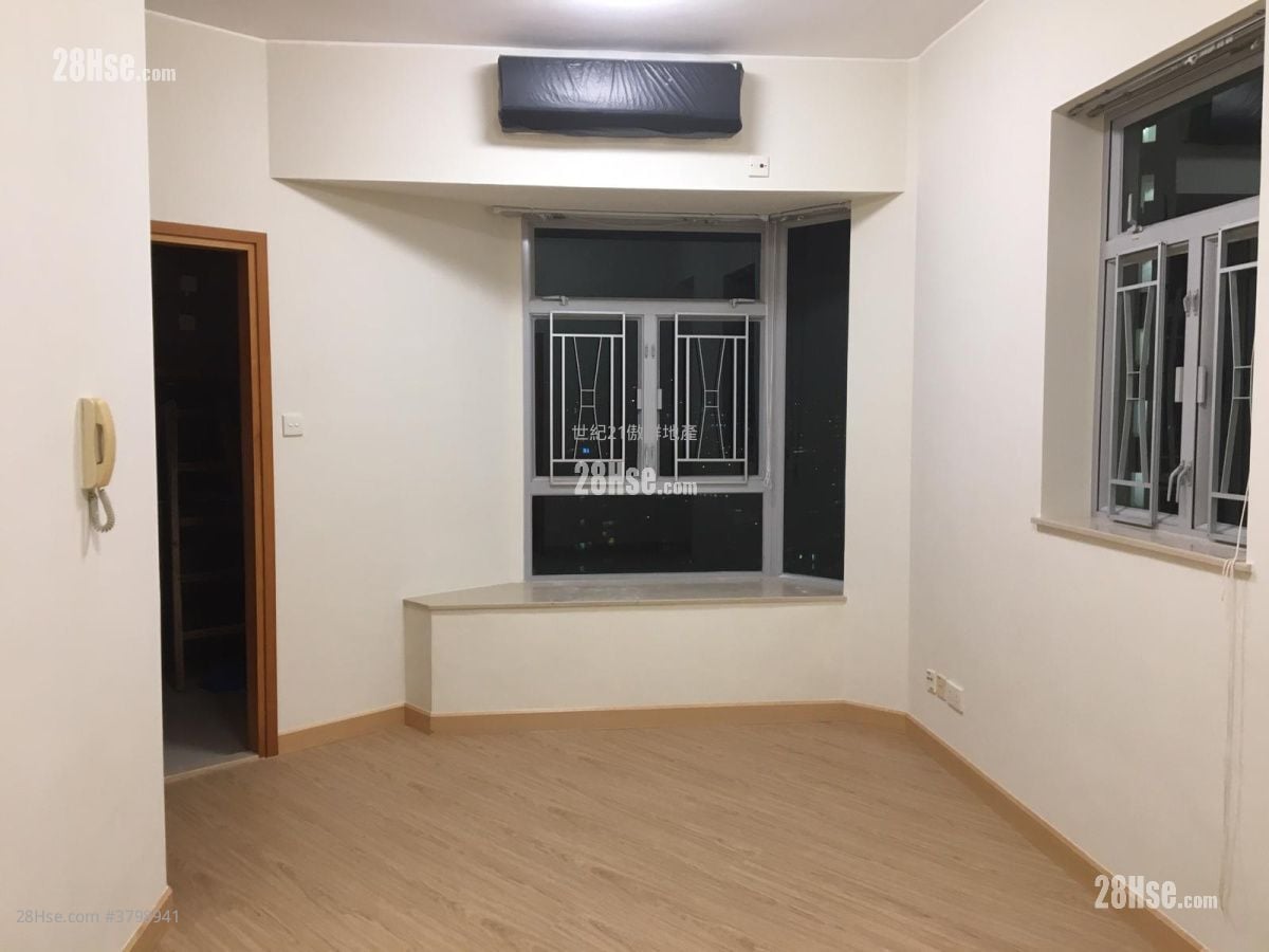 成龙居 售盘 1 房 , 1 浴室 316 平方尺