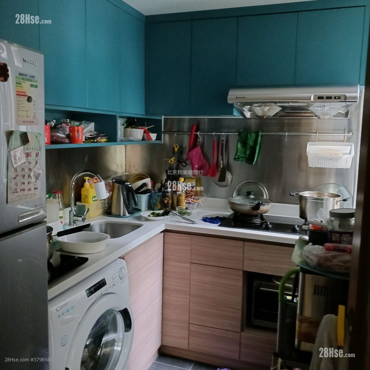 Kornhill Sell 3 Bedrooms , 1 Bathroom 616 ft²