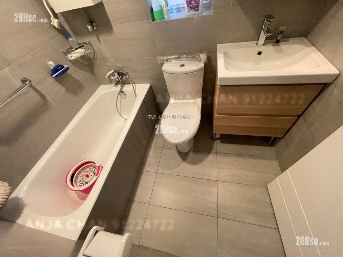 Discovery Park Sell 3 Bedrooms , 2 Bathrooms 682 ft²