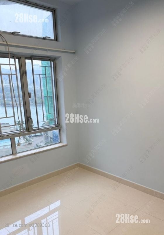 Greenfield Garden Rental 2 Bedrooms , 1 Bathroom 383 ft²